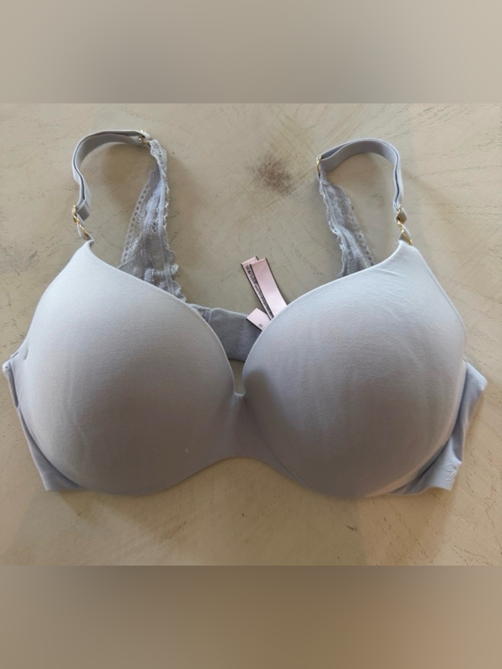 Victoria's Secret Incredible Light Gray Soft Padded Molded T-Shirt Bra 36D 3/$40